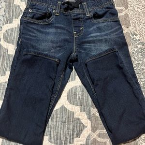 Boys size 10 Levi’s jeans with elastic waist